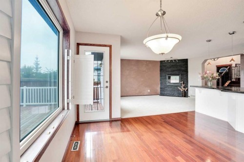 161 Panamount Close Nw, Calgary, AB - Indoor Photo Showing Kitchen