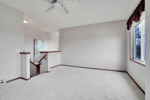 161 Panamount Close Nw, Calgary, AB - Indoor Photo Showing Other Room