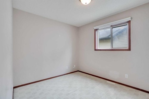 161 Panamount Close Nw, Calgary, AB - Indoor Photo Showing Other Room
