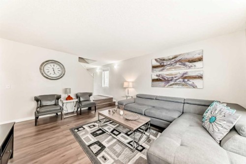 92 Covehaven Road Ne, Calgary, AB - Indoor Photo Showing Living Room