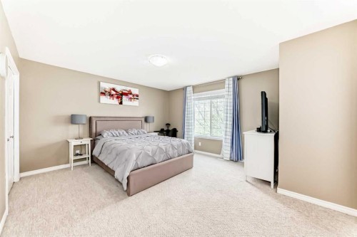 92 Covehaven Road Ne, Calgary, AB - Indoor Photo Showing Bedroom