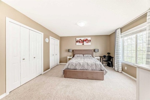 92 Covehaven Road Ne, Calgary, AB - Indoor Photo Showing Bedroom