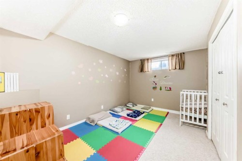 92 Covehaven Road Ne, Calgary, AB - Indoor