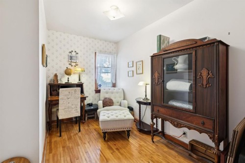 2048 26 Street Se, Calgary, AB - Indoor