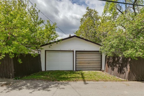 2048 26 Street Se, Calgary, AB - Outdoor With Exterior