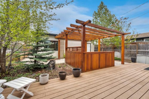 2008 38 Avenue Sw, Calgary, AB - Outdoor With Deck Patio Veranda