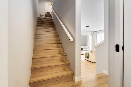 237-7820 Spring Willow Drive Sw, Calgary, AB - Indoor Photo Showing Other Room