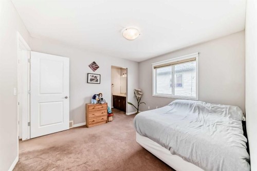 124 Lavender Way, Chestermere, AB - Indoor Photo Showing Bedroom