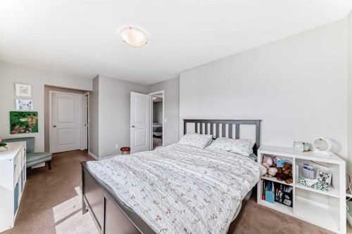 124 Lavender Way, Chestermere, AB - Indoor Photo Showing Bedroom