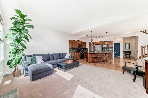 124 Lavender Way, Chestermere, AB - Indoor Photo Showing Living Room