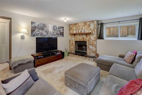 36 Edforth Road Nw, Calgary, AB 