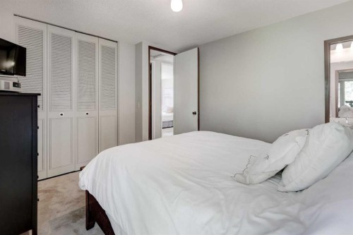 36 Edforth Road Nw, Calgary, AB 