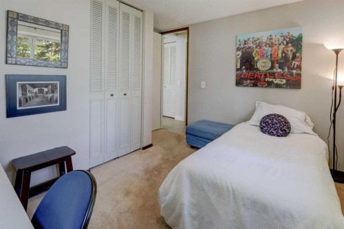 36 Edforth Road Nw, Calgary, AB 