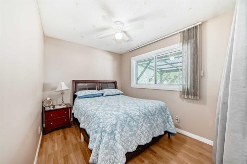 5132 Marian Way Ne, Calgary, AB - Indoor Photo Showing Bedroom