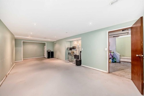 5132 Marian Way Ne, Calgary, AB - Indoor