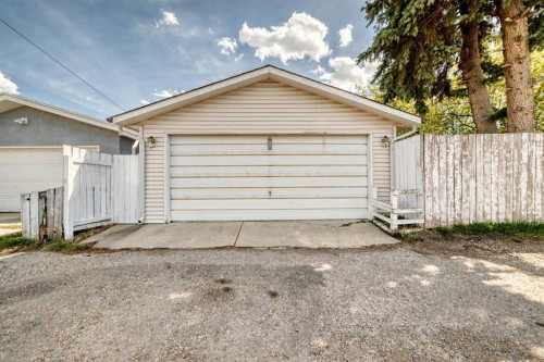 5132 Marian Way Ne, Calgary, AB - Outdoor