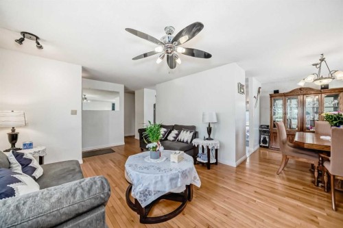 5132 Marian Way Ne, Calgary, AB - Indoor