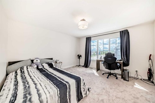 10 Verity Landing Sw, Calgary, AB - Indoor Photo Showing Bedroom
