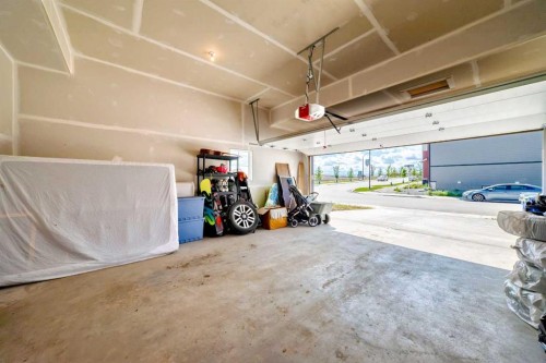 10 Verity Landing Sw, Calgary, AB - Indoor Photo Showing Garage