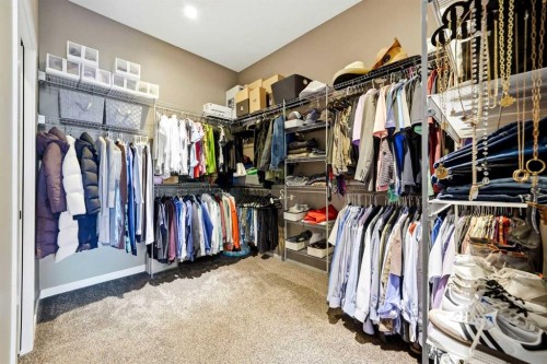 45 Cranbrook Heights Se, Calgary, AB - Indoor With Storage