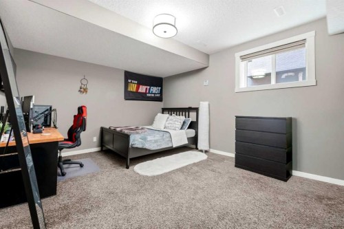 45 Cranbrook Heights Se, Calgary, AB - Indoor