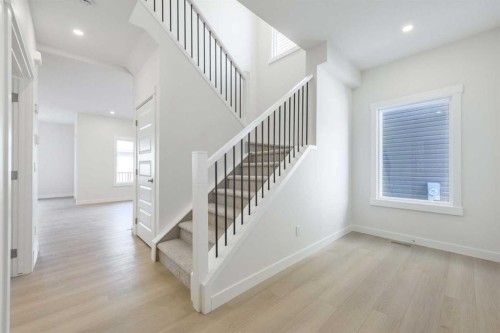 122 Sandpiper Bend, Chestermere, AB - Indoor Photo Showing Other Room