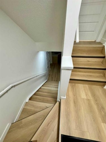 122 Sandpiper Bend, Chestermere, AB - Indoor Photo Showing Other Room