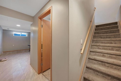 408 Bridlewood Court Sw, Calgary, AB - Indoor