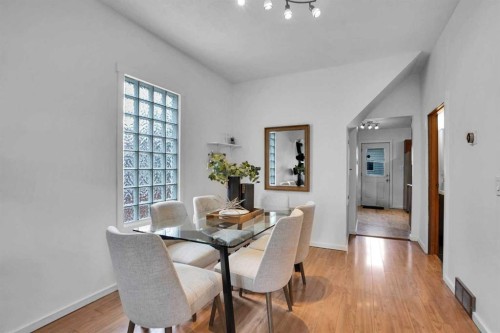 614 19 Avenue Nw, Calgary, AB - Indoor Photo Showing Dining Room