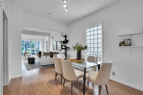 614 19 Avenue Nw, Calgary, AB - Indoor Photo Showing Dining Room