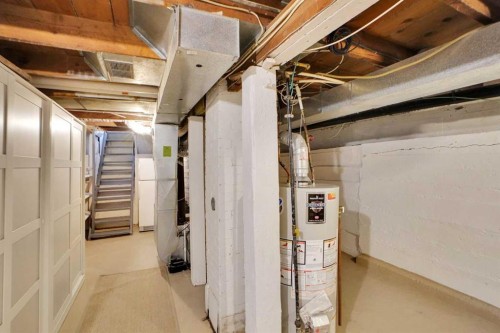 614 19 Avenue Nw, Calgary, AB - Indoor Photo Showing Basement