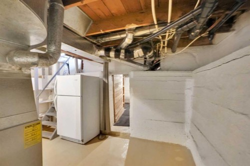 614 19 Avenue Nw, Calgary, AB - Indoor Photo Showing Basement