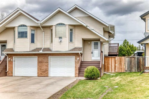 17 Ross Place  Crossfield, AB T0M 0S0