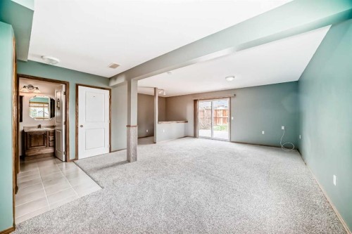 17 Ross Place, Crossfield, AB - Indoor Photo Showing Other Room