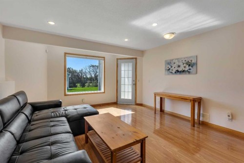 9 Panorama Hills Manor Nw, Calgary, AB - Indoor Photo Showing Other Room