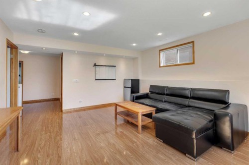 9 Panorama Hills Manor Nw, Calgary, AB - Indoor