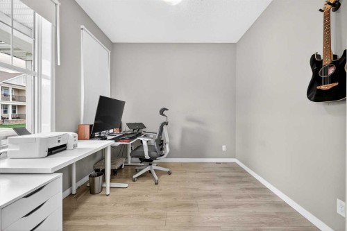 293 Windrow Crescent Sw, Airdrie, AB - Indoor Photo Showing Office