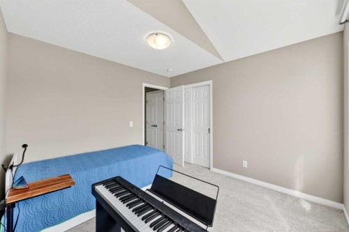 293 Windrow Crescent Sw, Airdrie, AB - Indoor Photo Showing Other Room