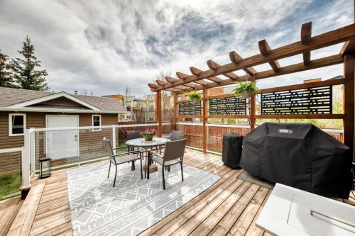 2201 Bayside Circle Sw, Airdrie, AB - Outdoor With Deck Patio Veranda