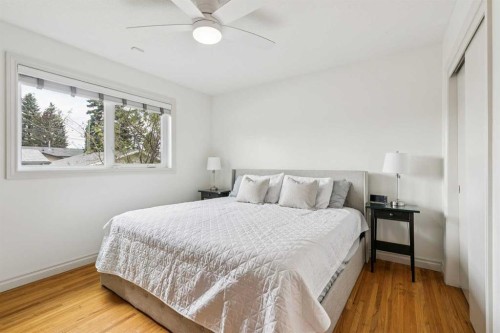 308 99 Avenue Se, Calgary, AB - Indoor Photo Showing Bedroom