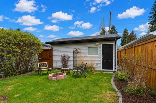 308 99 Avenue Se, Calgary, AB - Outdoor