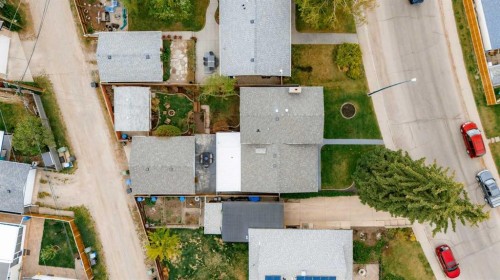 308 99 Avenue Se, Calgary, AB - Outdoor
