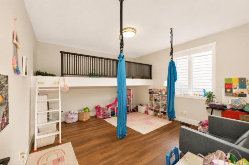 148 Crestridge Terrace Sw, Calgary, AB - Indoor