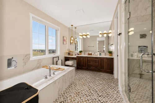 148 Crestridge Terrace Sw, Calgary, AB - Indoor Photo Showing Bathroom