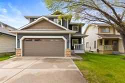 3633 Douglas Woods Heights SE Calgary, AB T2Z 2G4