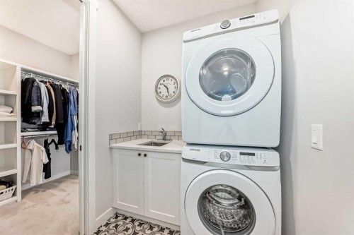 420 Legacy View Se, Calgary, AB - Indoor Photo Showing Laundry Room