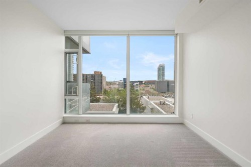 1006-519 Riverfront Avenue Se, Calgary, AB - Indoor Photo Showing Other Room
