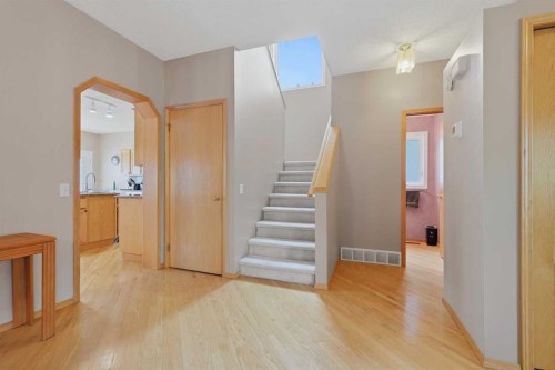 52 Edgebrook Rise Nw, Calgary, AB - Indoor Photo Showing Other Room