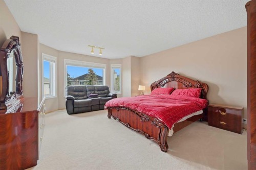 52 Edgebrook Rise Nw, Calgary, AB - Indoor Photo Showing Bedroom