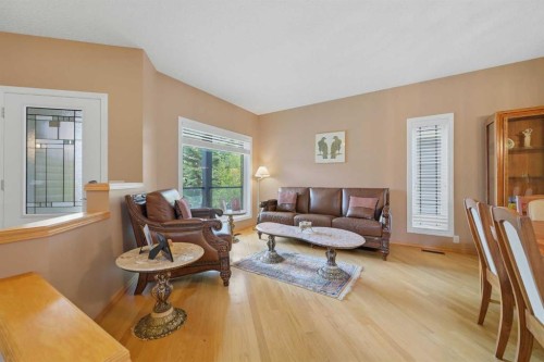 52 Edgebrook Rise Nw, Calgary, AB - Indoor Photo Showing Living Room